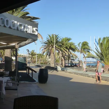 Lanzarote Beachfront On Cucharas With A Sea View * كوستا تاغيسي