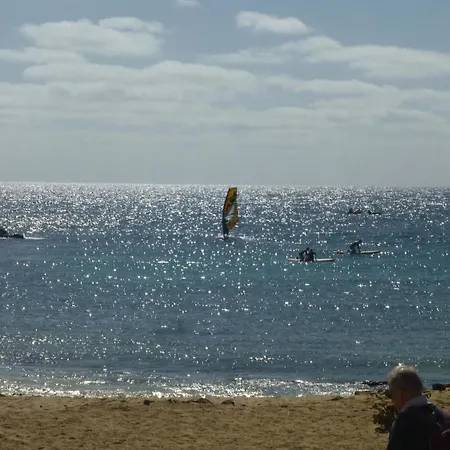 Lanzarote Beachfront On Cucharas With A Sea View كوستا تاغيسي