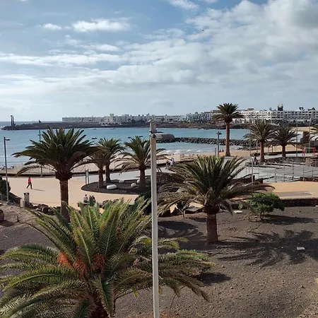 Lanzarote Beachfront On Cucharas With A Sea View كوستا تاغيسي