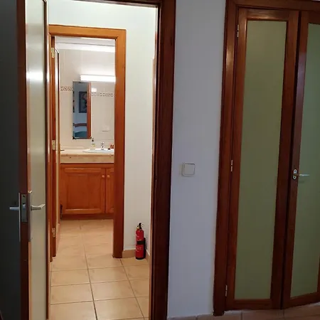 Lanzarote Beachfront On Cucharas With A Sea View شقة كوستا تاغيسي