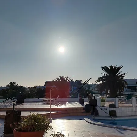 شقة Lanzarote Beachfront On Cucharas With A Sea View *