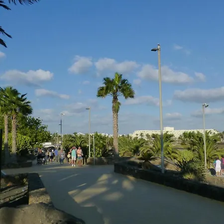 Lanzarote Beachfront On Cucharas With A Sea View Διαμέρισμα *