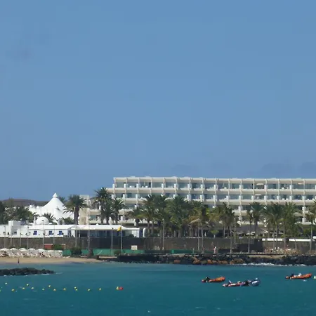 Lanzarote Beachfront On Cucharas With A Sea View Διαμέρισμα Costa Teguise